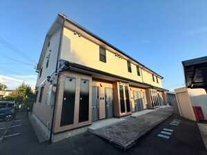 ｱﾝﾌﾟﾙ-ﾙ ﾘ-ﾌﾞﾙ ｸﾚｯｼｪﾝﾄﾞ外観写真