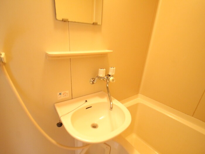 物件内観写真13　(洗面)