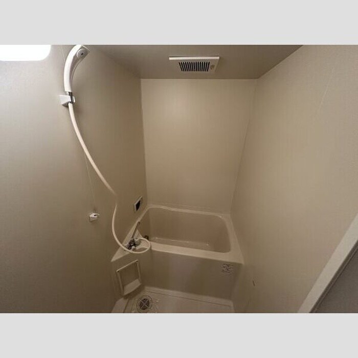 物件内観写真11　(バス／シャワールーム等)