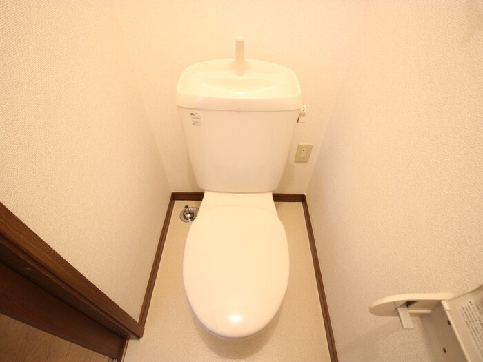 物件内観写真11　(トイレ)