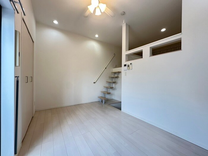 物件内観写真8　(居室)