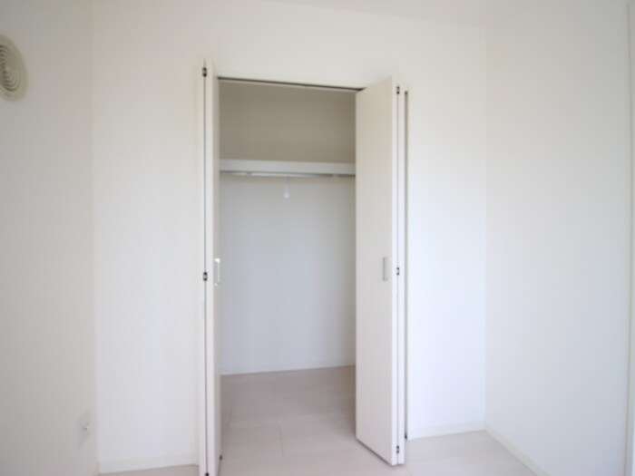 物件内観写真9　(収納)