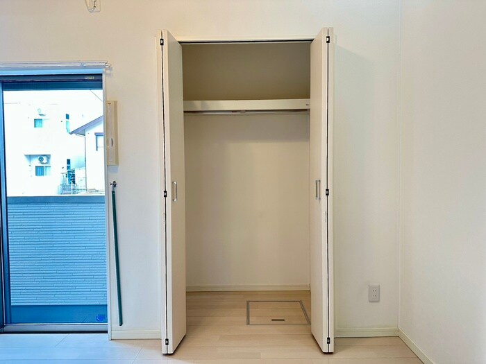 物件内観写真14　(収納)