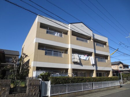メゾン吉田外観写真