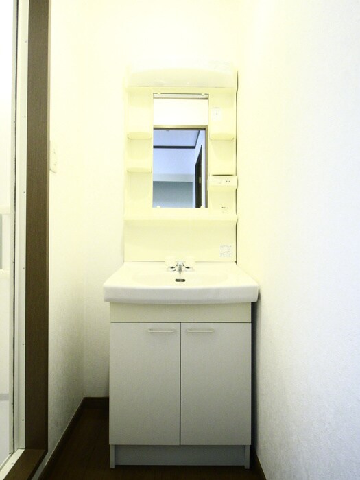 物件内観写真11　(洗面)