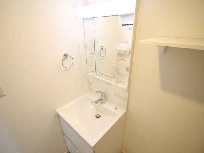 物件内観写真13　(洗面)