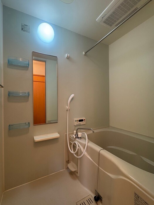 物件内観写真11　(バス／シャワールーム等)