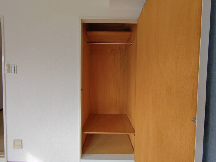 物件内観写真9　(収納)