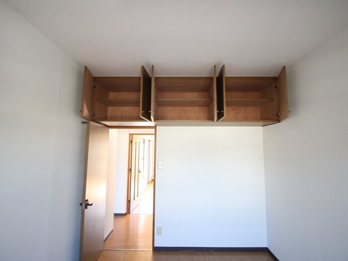 物件内観写真18　(収納)