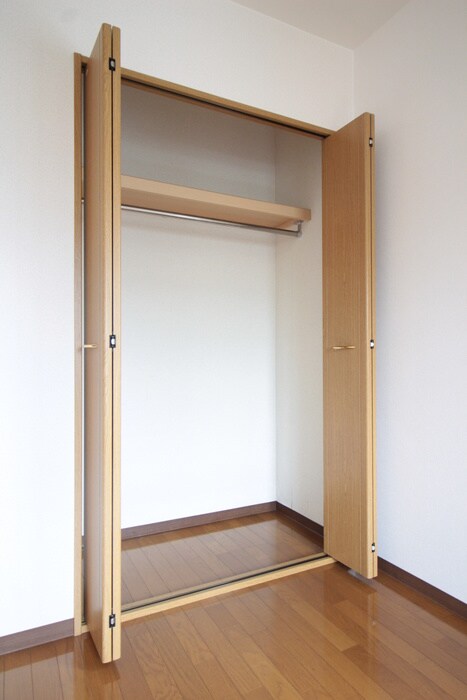 物件内観写真22　(収納)