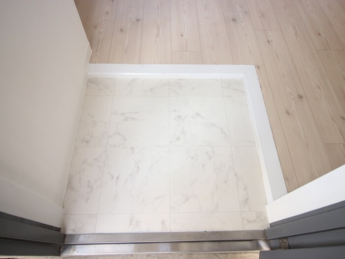 物件内観写真20　(玄関)