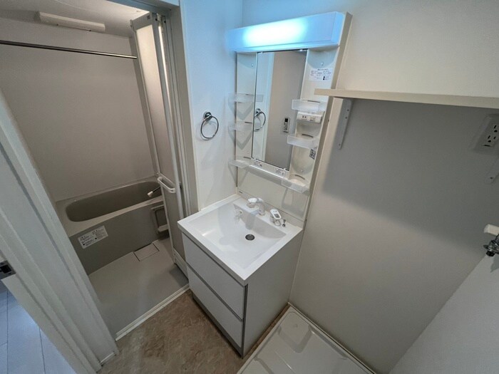 物件内観写真13　(洗面)