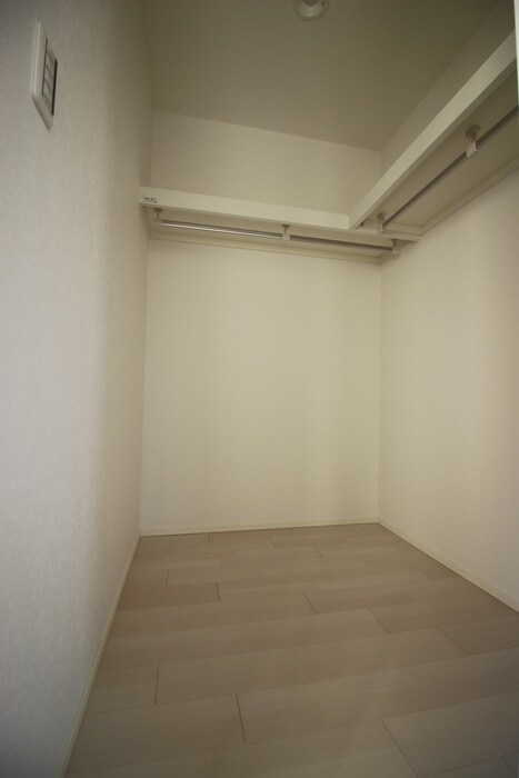 物件内観写真15　(収納)