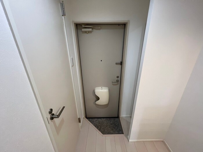 物件内観写真19　(玄関)