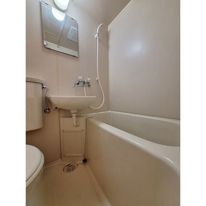 物件内観写真4　(バス／シャワールーム等)