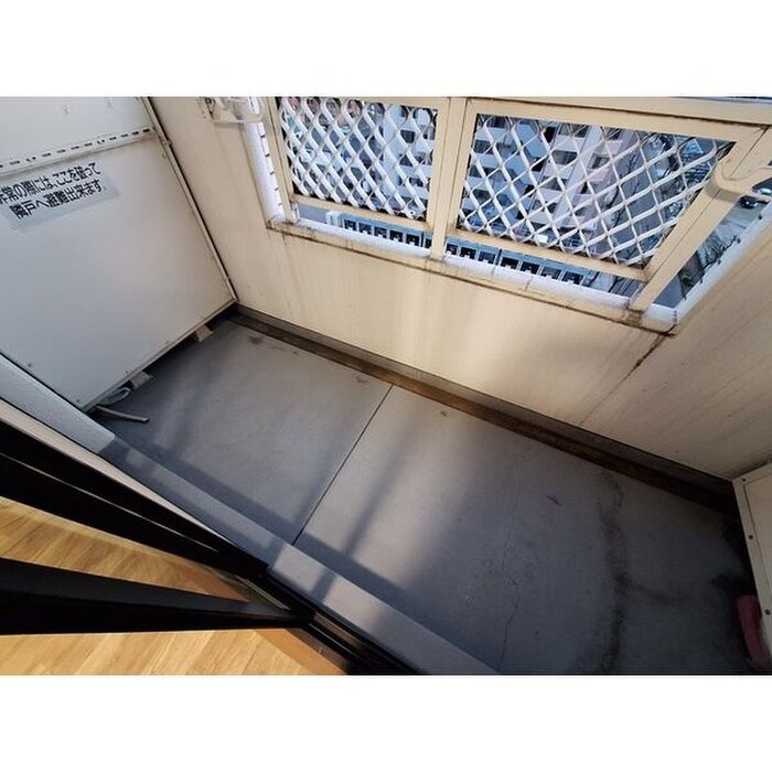 物件内観写真7　(ベランダ・バルコニー)