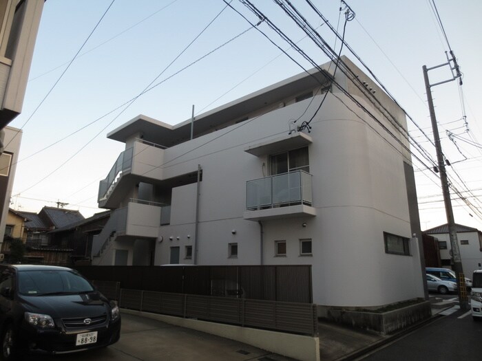 物件外観写真3　(周辺環境)