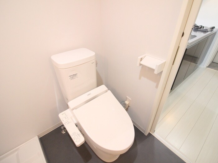 物件内観写真11　(トイレ)