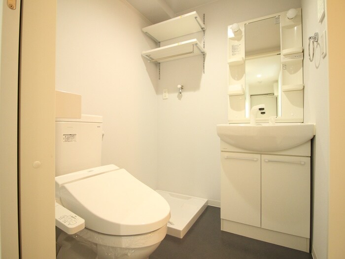 物件内観写真17　(洗面)