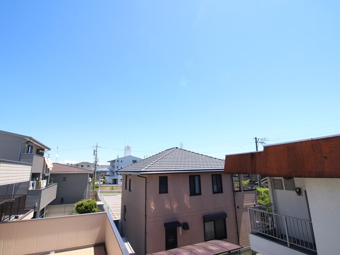 物件内観写真21　(室内からの展望)