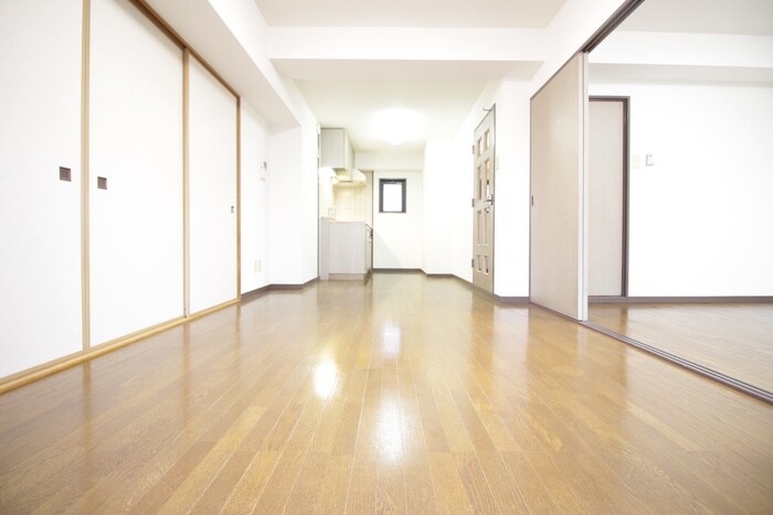 物件内観写真7　(居室)