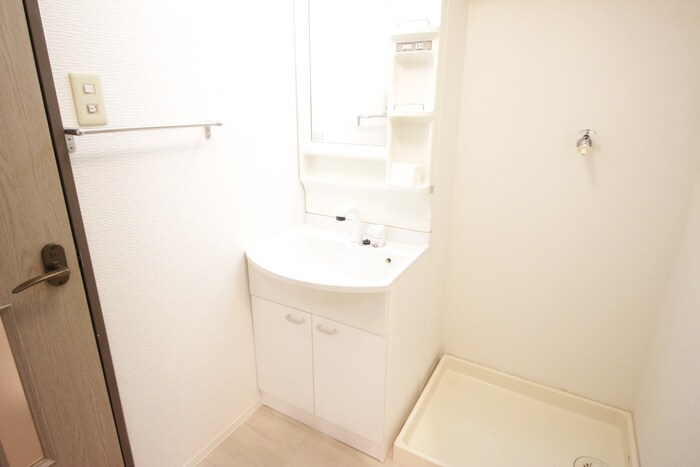 物件内観写真10　(洗面)