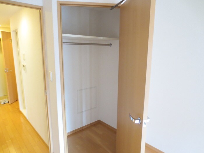 物件内観写真9　(収納)