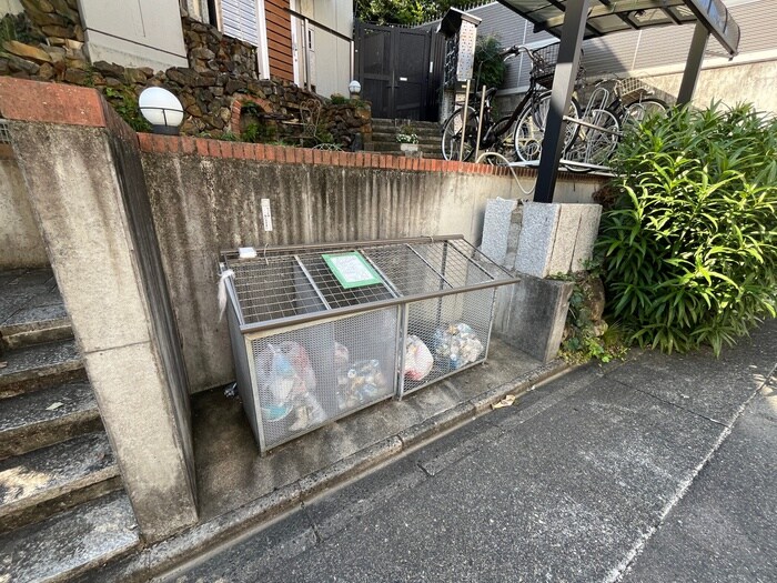 物件外観写真6　(建物設備)