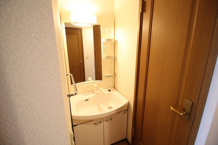 物件内観写真11　(洗面)