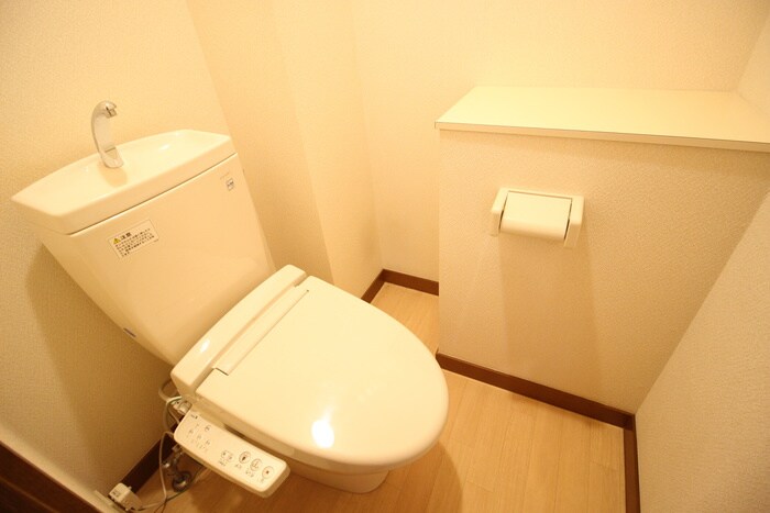 物件内観写真12　(トイレ)