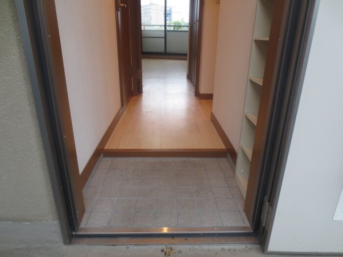 物件内観写真17　(廊下)