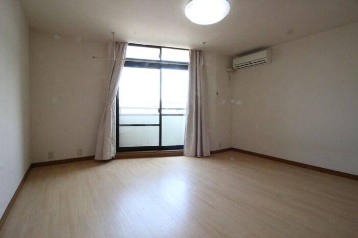 物件内観写真22　(居室)