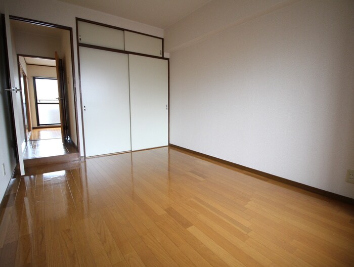 物件内観写真14　(居室)