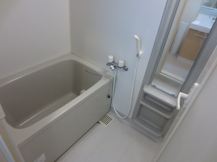 物件内観写真8　(バス／シャワールーム等)