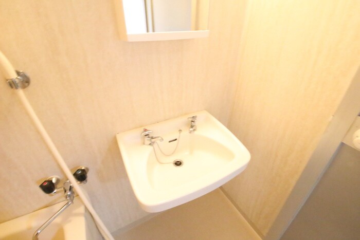 物件内観写真12　(洗面)