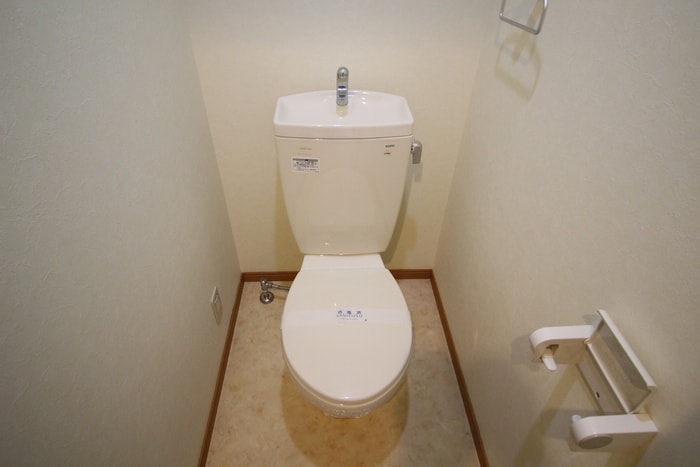 物件内観写真13　(トイレ)