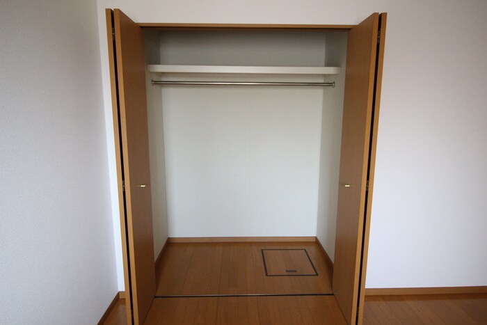 物件内観写真14　(収納)