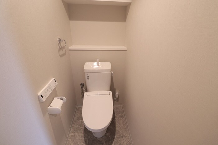 物件内観写真12　(トイレ)
