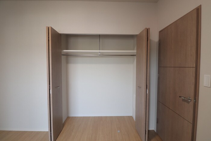 物件内観写真18　(収納)