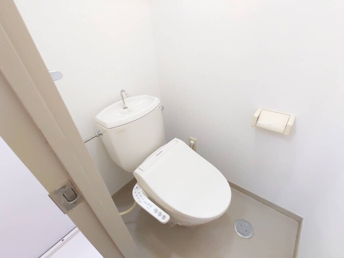 物件内観写真9　(トイレ)