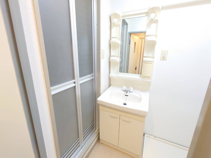 物件内観写真11　(洗面)