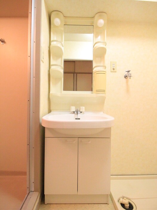 物件内観写真11　(洗面)