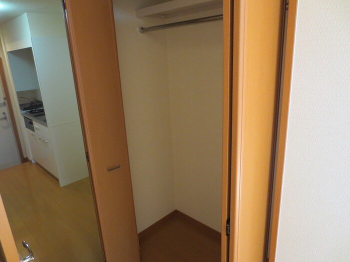 物件内観写真14　(収納)