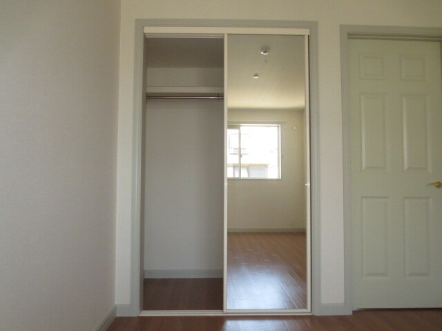 物件内観写真11　(収納)