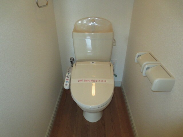 物件内観写真14　(トイレ)