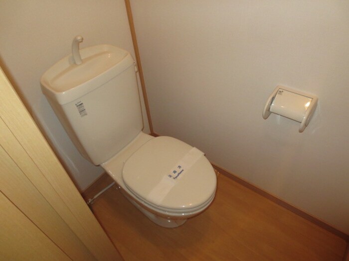 物件内観写真13　(トイレ)