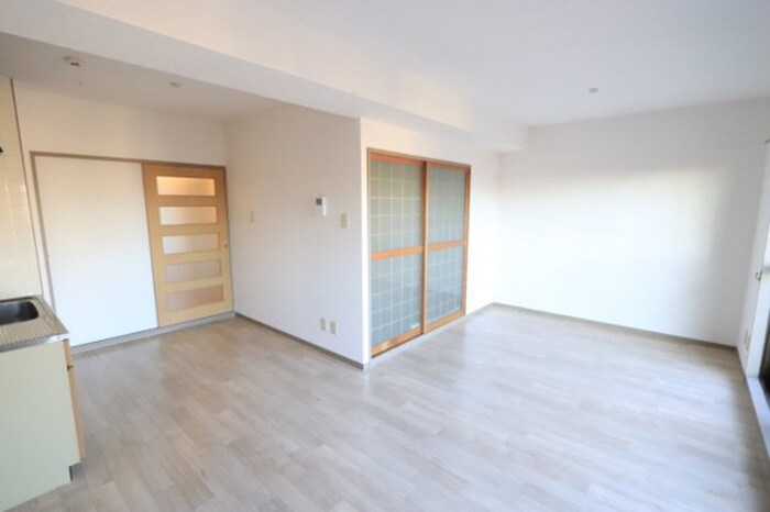 物件内観写真9　(廊下)