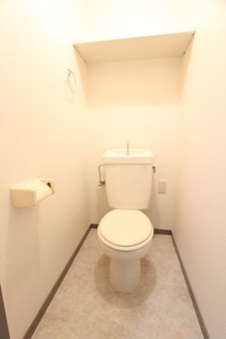 物件内観写真10　(トイレ)