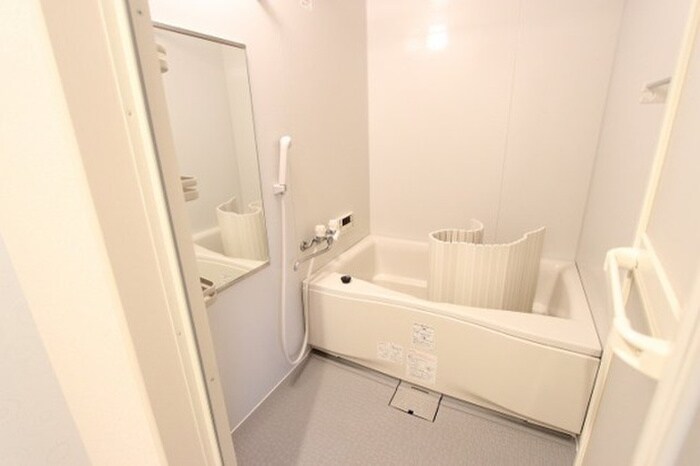 物件内観写真11　(バス／シャワールーム等)