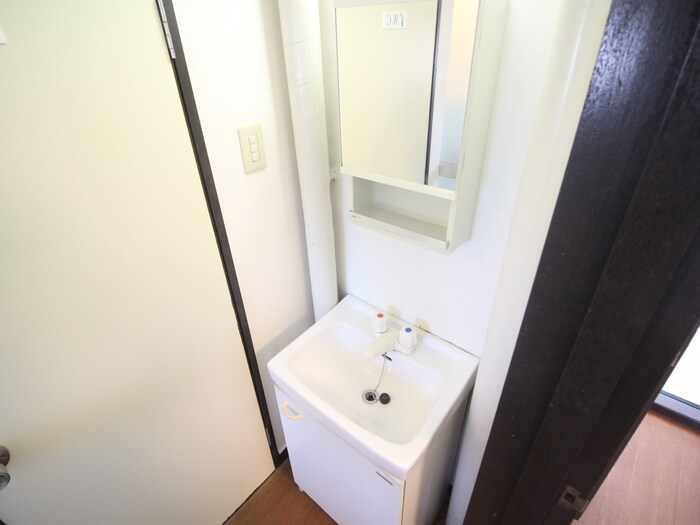 物件内観写真10　(洗面)